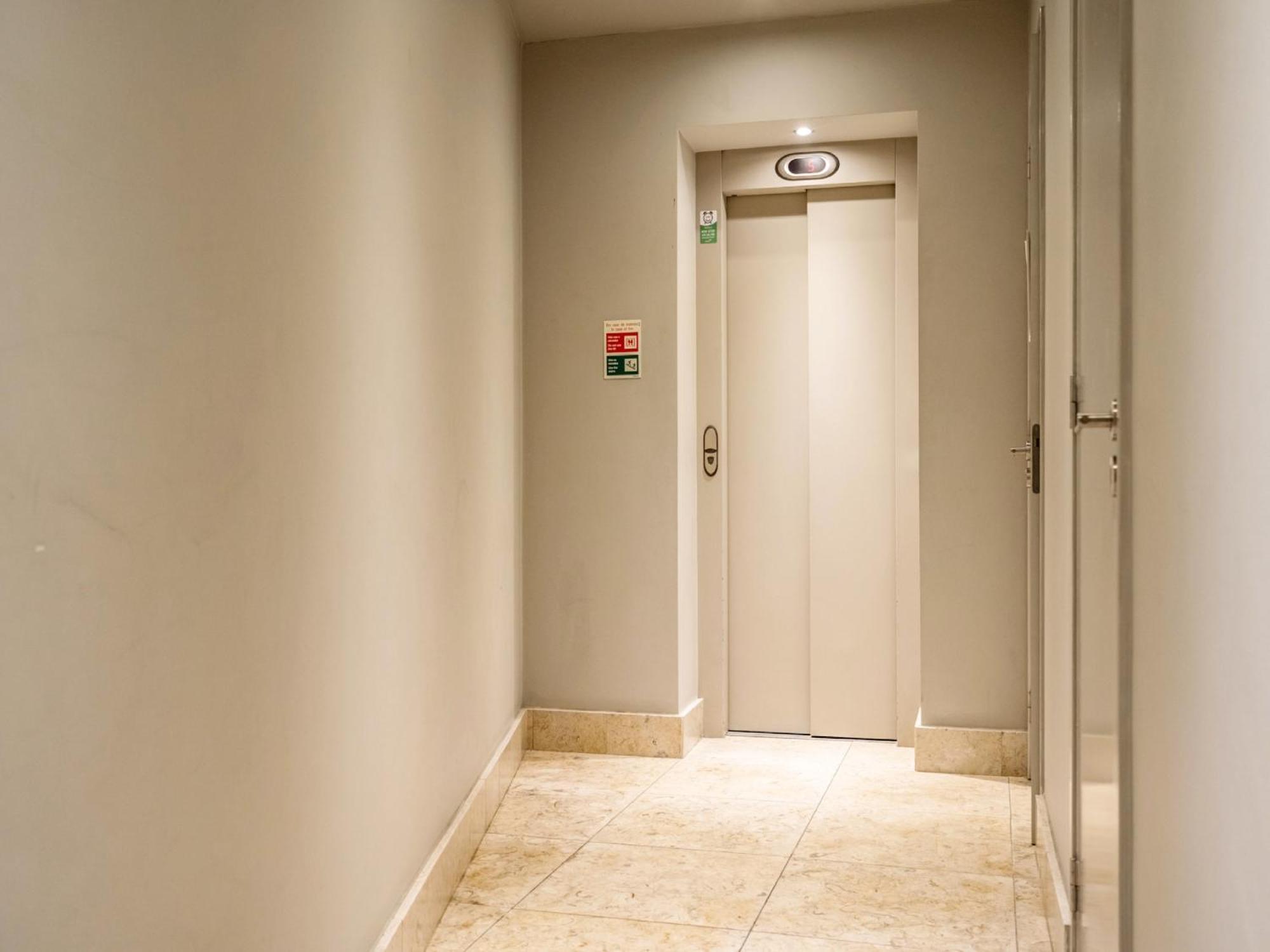 Apartment Akicity Cais Sodre Hope Lissabon